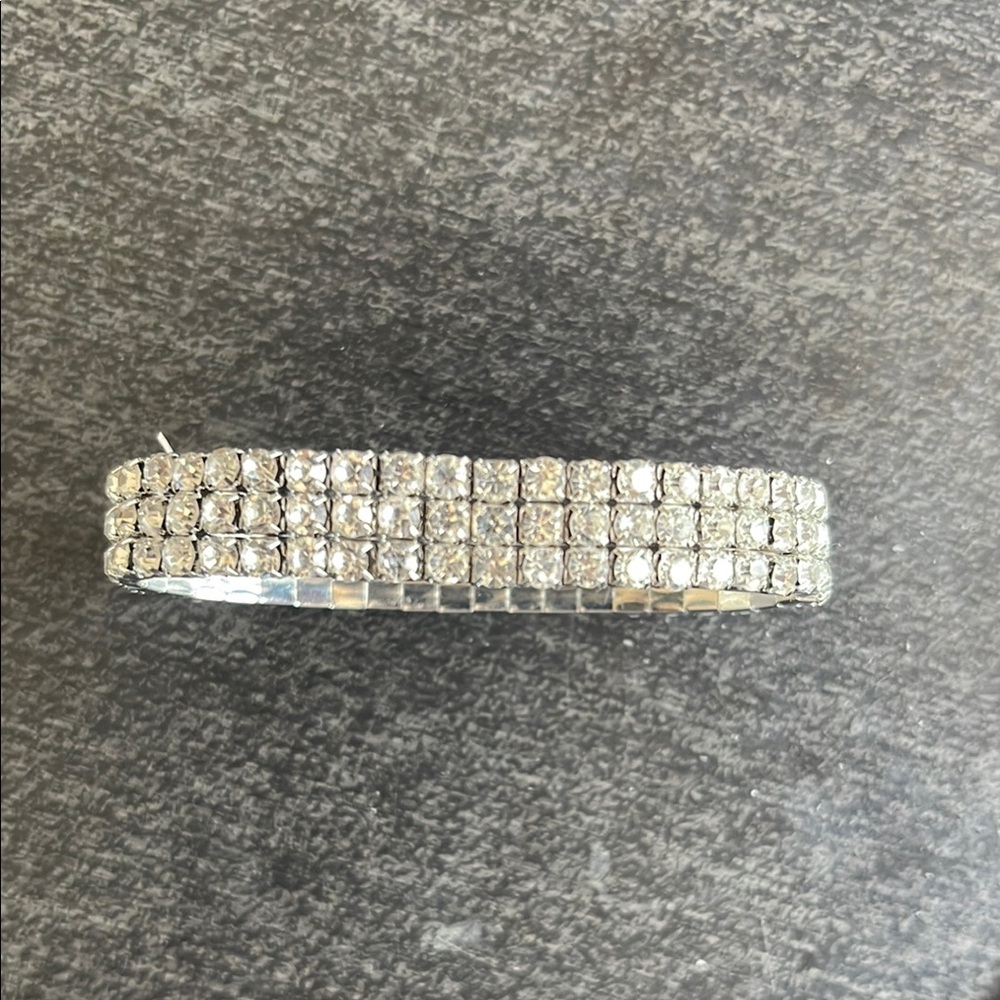 Silver Rhinestone Bracelet - Picture 4 of 8